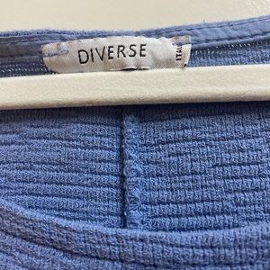 Diverse gauze tunic top